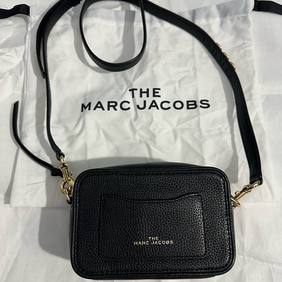 Marc Jacobs Black & Cream Leopard-Print Crossbody Camera Bag - Picture 2 of 5